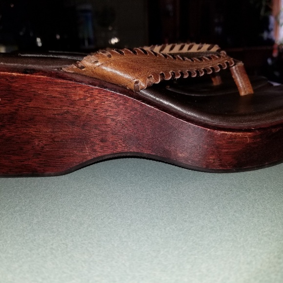 Steve Madden sandles - Picture 2 of 3